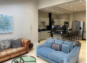 Luxury Central Hale living